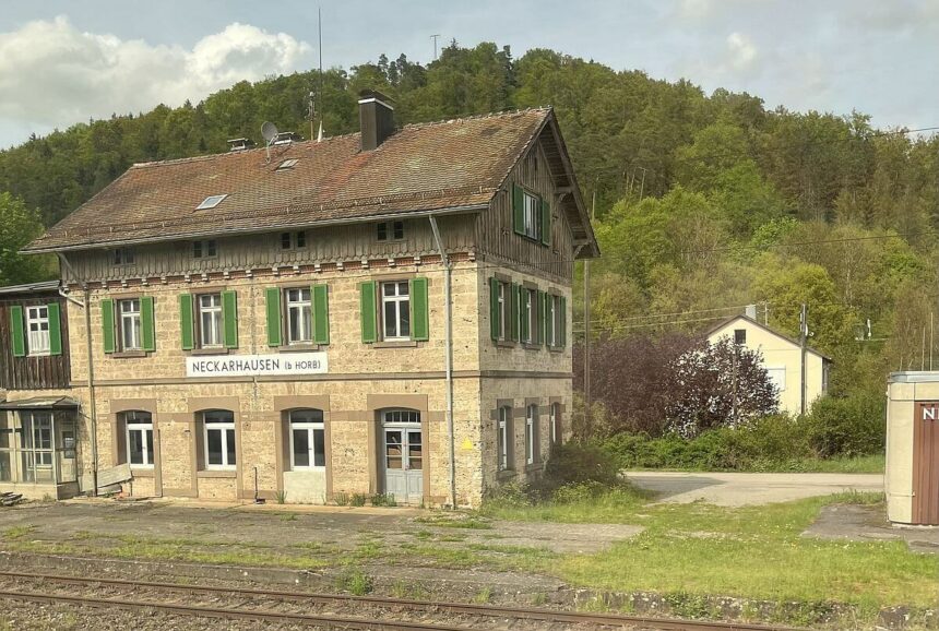 Gäubahn Bahnhof Horb Neckarhausen Beschnitten (c) Winfried Kropp