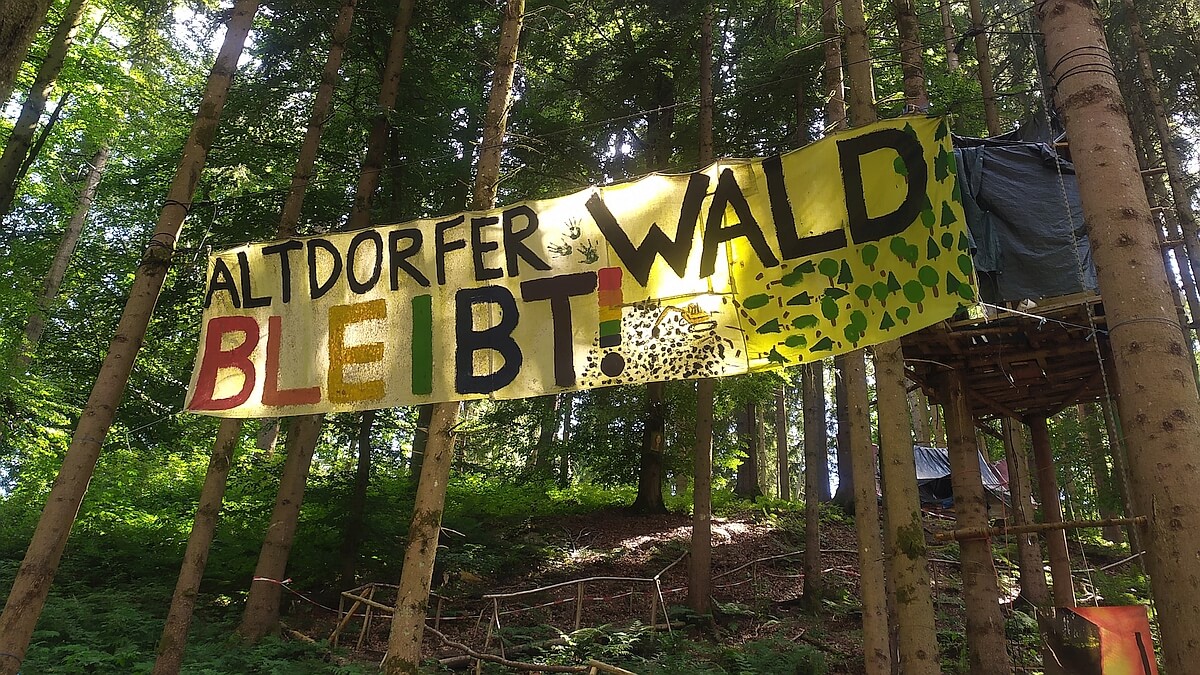 Besetzung Altdorfer Wald 04 16 9 © Veranstalter