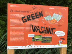 Hafner Tafel Mit Der Aufschrift Greenwashing 23 06 10 ©pit Wuhrer