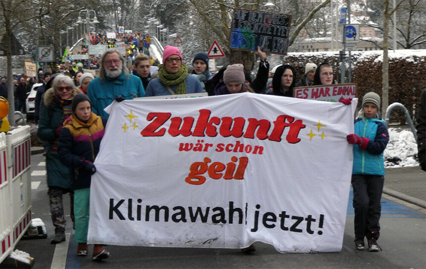 250214 Klimastreik Schottenstrasse © Pit Wuhrer