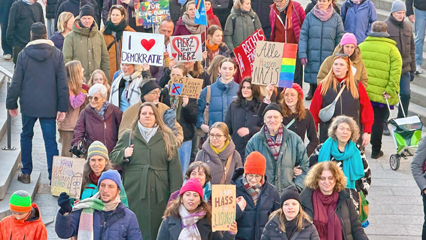 Demo Omas Gg Rechts 2025 02 08 Marktstaettenunterfuehrung © Anna Blank