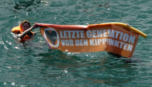 Lg Schwimmdemo Seerhein Konstanz 2023 08 12 © Pit Wuhrer