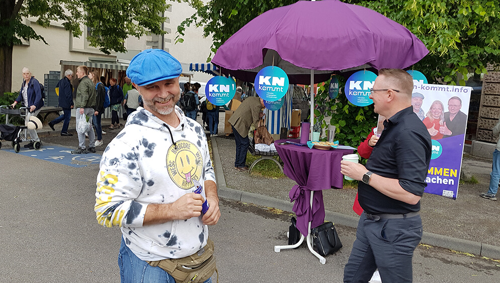 Michael Bluemm (links) Und Daniel Niedzwetzki Wahlkampf Kn Kommt © Holger Reile